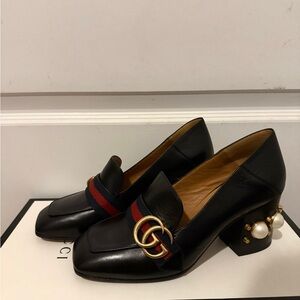 Gucci Pearl Leather Loafer Pumps